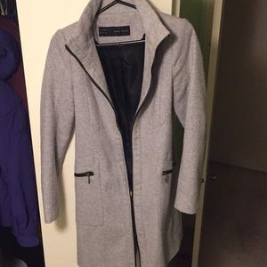 Grey Wool Coat from Zara Basic - Women’s Medium
